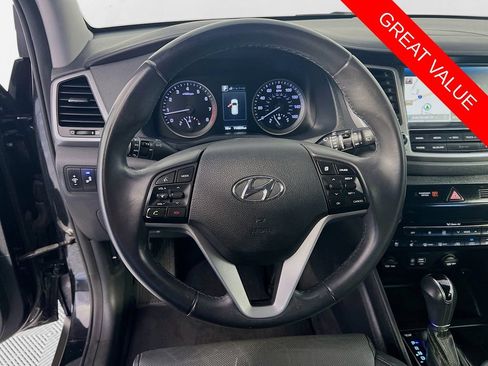 Used 2017 Hyundai Tucson Limited w/ Limited Ultimate Package 03 FWD image 16