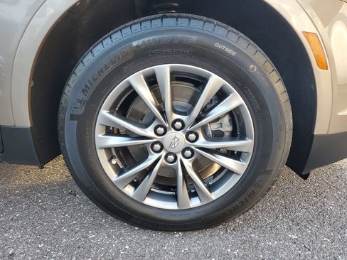Used 2023 Cadillac XT5 Premium Luxury FWD image 5