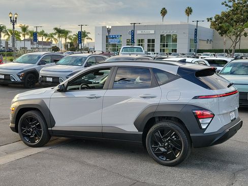 Used 2026 Hyundai Kona SEL Sport FWD image 4