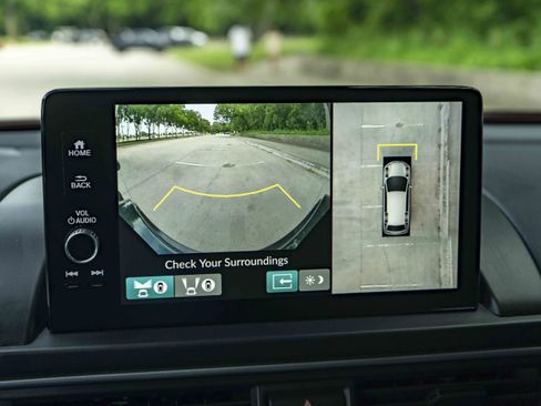 Used 2024 Honda Pilot Elite image 31