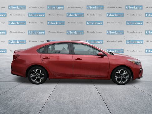 Used 2021 Kia Forte LXS image 4