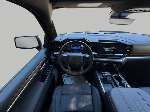New 2026 Chevrolet Silverado 1500 High Country w/ Midnight Edition AWD/4WD image 14