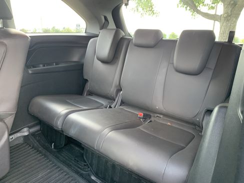 Used 2018 Honda Odyssey EX-L image 33