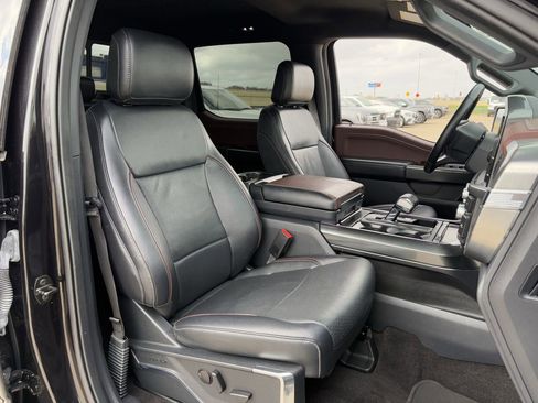 Used 2022 Ford F150 Lariat image 32