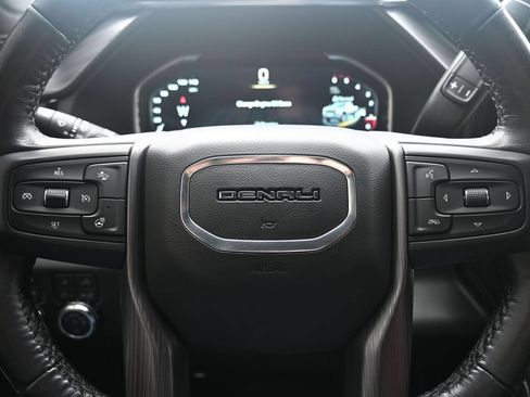 Used 2024 GMC Sierra 3500 Denali Ultimate AWD/4WD image 36
