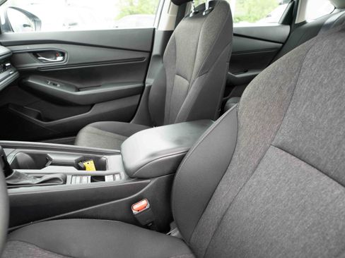 Used 2024 Honda Accord EX image 10