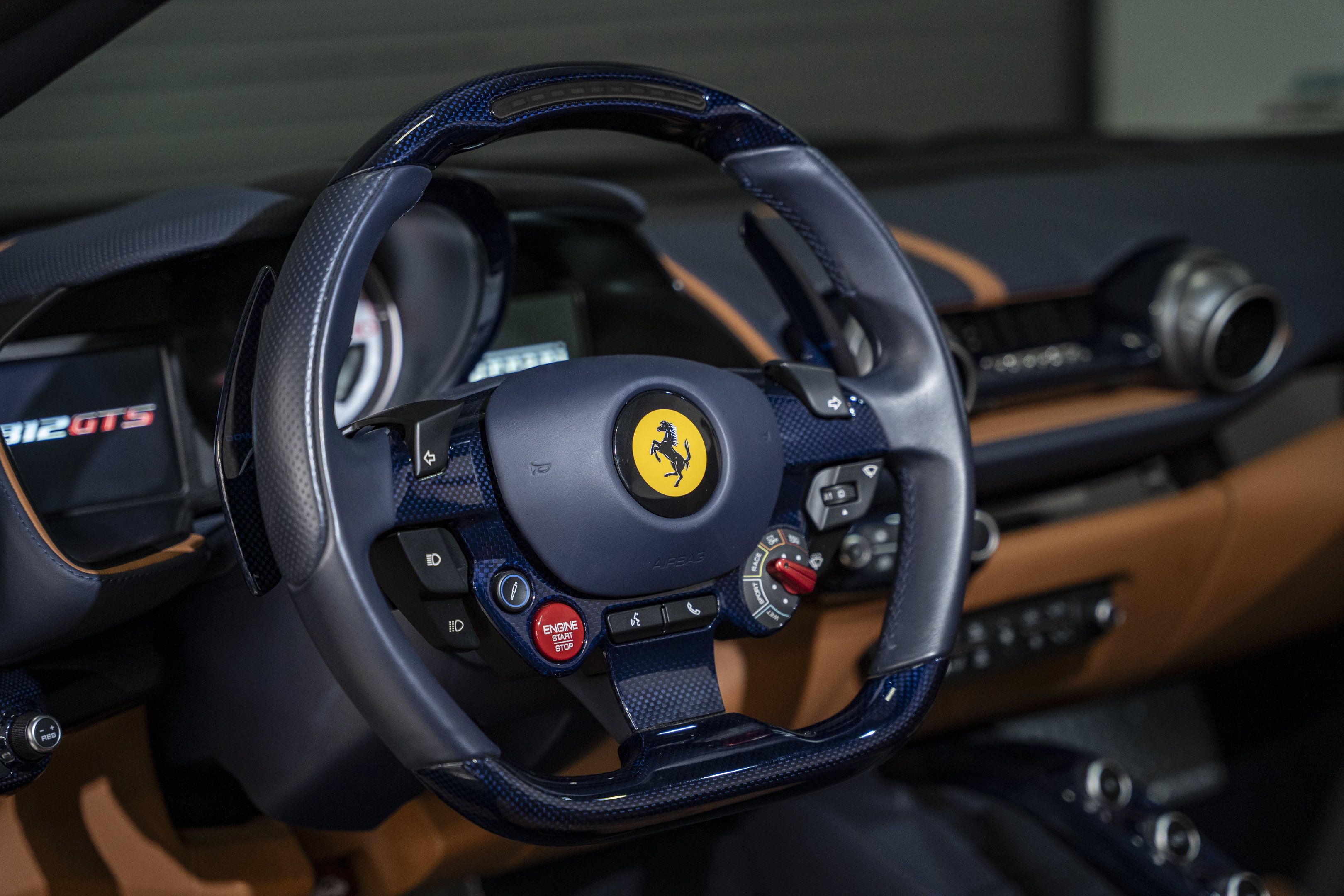 Used 2021 Ferrari 812 GTS RWD image 35