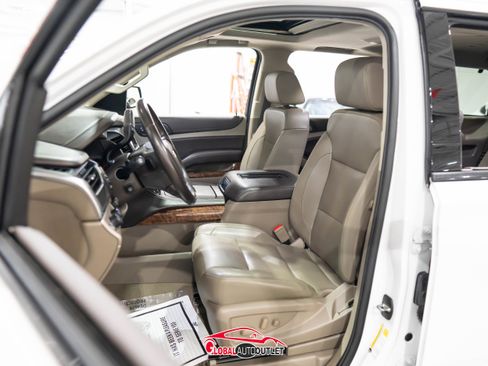 Used 2020 Chevrolet Tahoe Premier w/ RST 6.2L Performance Edition image 16