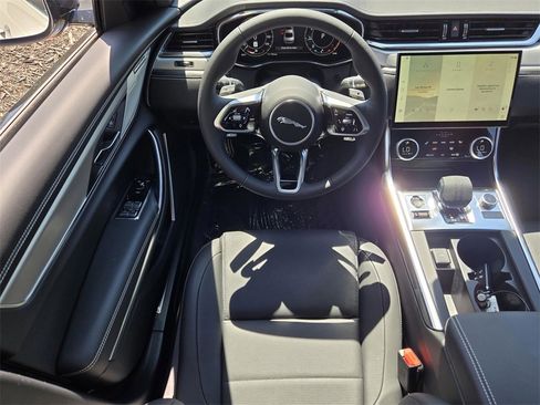 New 2024 Jaguar XF R-Dynamic SE image 8