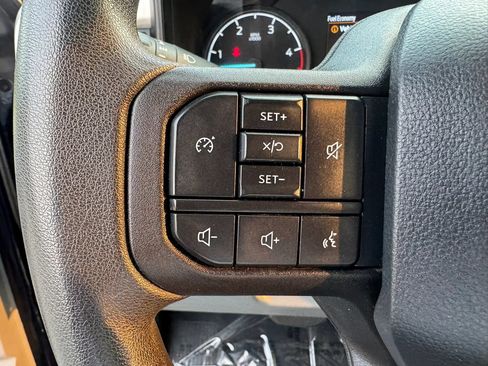 Used 2025 Ford F350 XLT AWD/4WD image 15