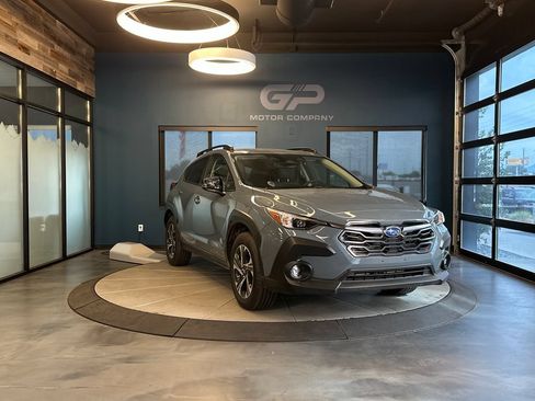 Used 2025 Subaru Crosstrek 2.5i Premium AWD/4WD image 1