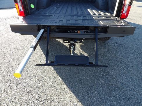 Used 2023 Ford F250 Limited w/ FX4 Off-Road Package image 59