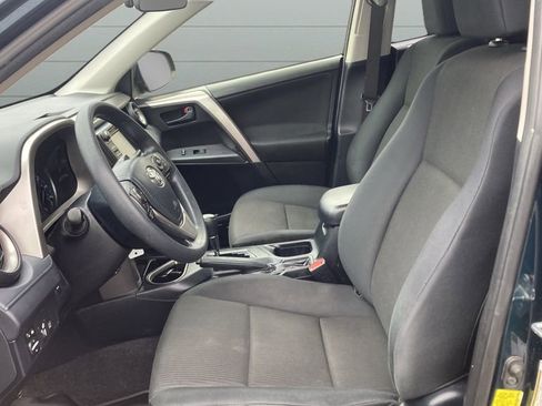 Used 2018 Toyota RAV4 LE w/ All Weather Liner Package image 9