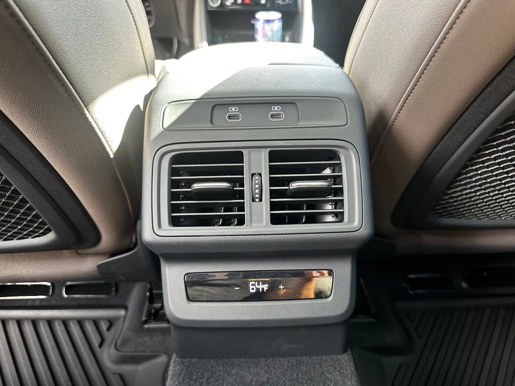 Used 2025 Audi Q5 Premium w/ Convenience Package AWD/4WD image 22