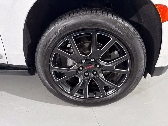 Used 2023 GMC Yukon Denali w/ Max Trailering Package AWD/4WD image 13