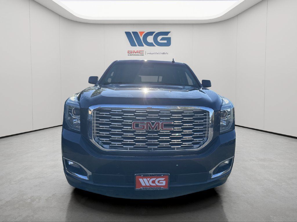 Used 2018 GMC Yukon Denali w/ Denali Ultimate Package AWD/4WD image 8