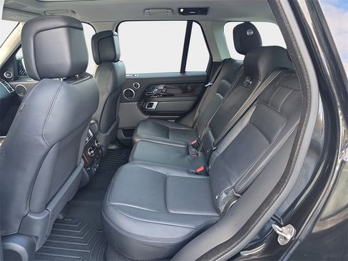 Used 2022 Land Rover Range Rover Westminster Edition image 17