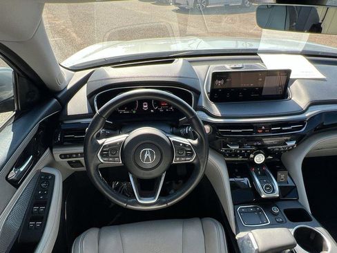 Used 2022 Acura MDX SH-AWD w/ Advance Package image 17