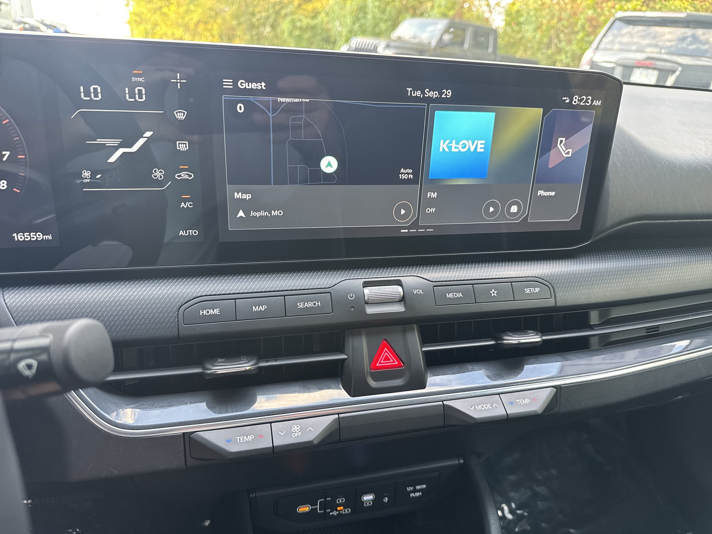Used 2025 Kia K4 GT-Line w/ GT-Line Sunroof Package FWD image 16