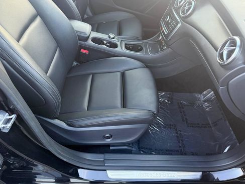 Used 2019 Mercedes-Benz CLA 250 image 24