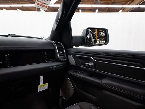 New 2026 RAM 1500 Laramie AWD/4WD image 11