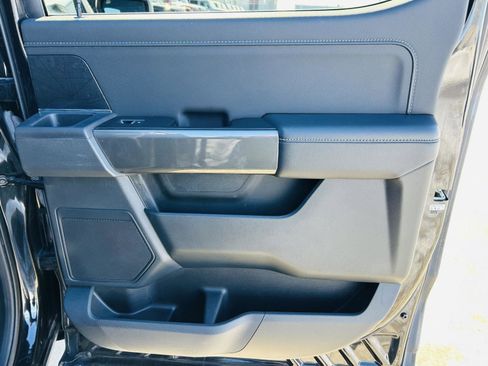 Used 2022 Ford F150 XLT w/ Equipment Group 302A High image 31