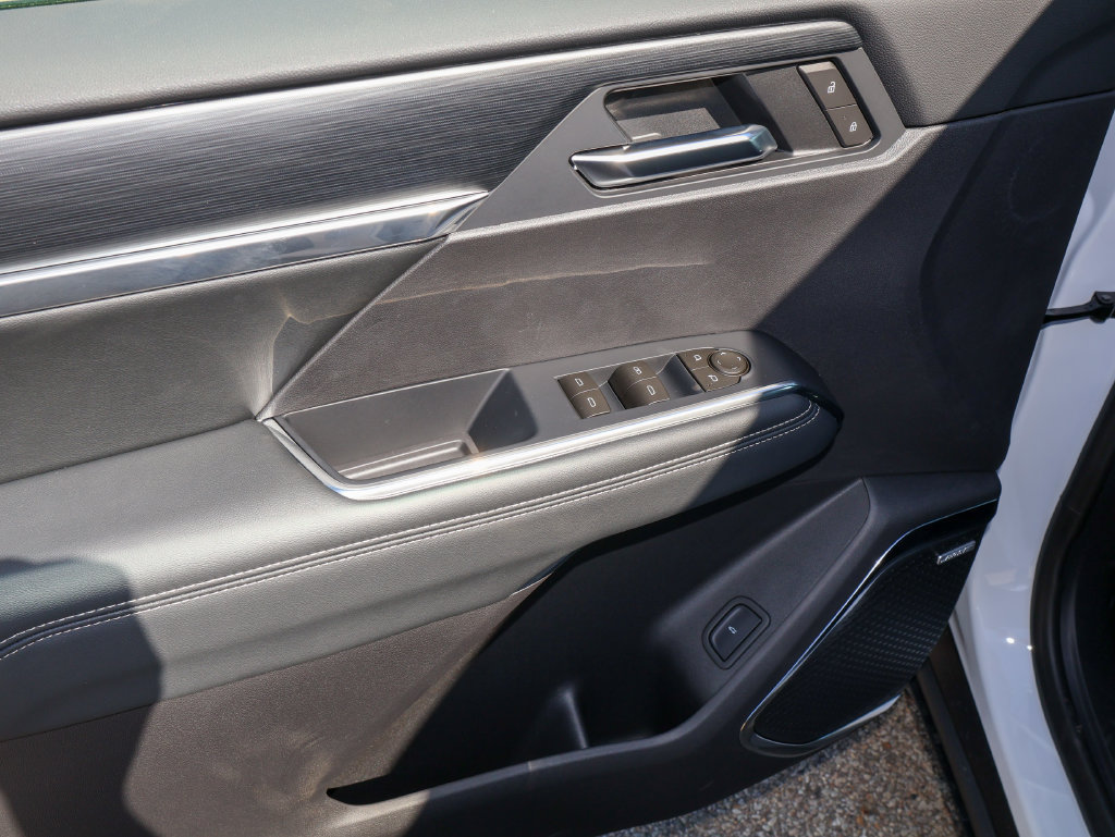 New 2027 GMC Acadia Elevation w/ Black Edition FWD image 10