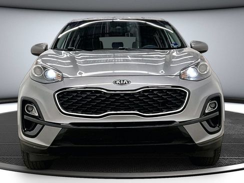 Used 2022 Kia Sportage LX AWD/4WD image 2