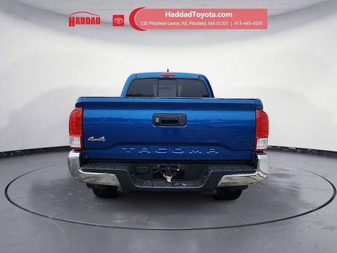 Used 2016 Toyota Tacoma SR5 image 4