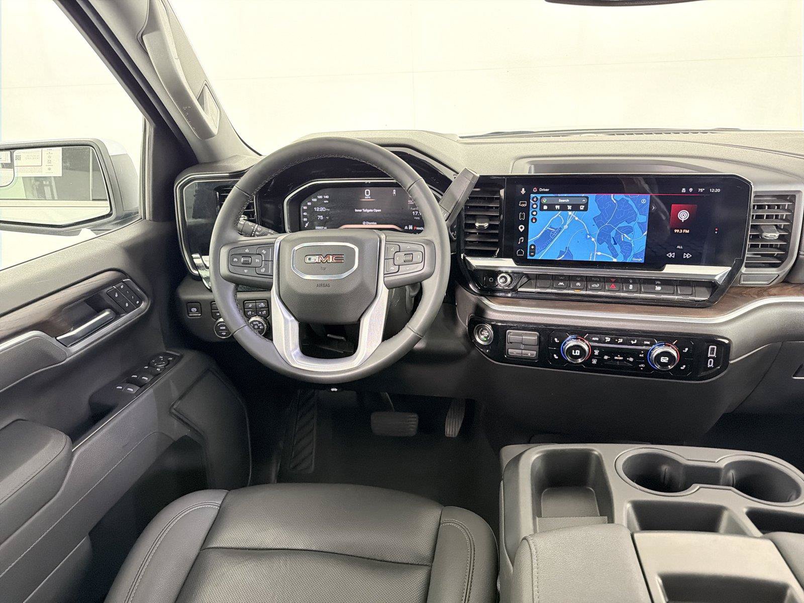 Certified 2026 GMC Sierra 1500 SLT AWD/4WD image 20