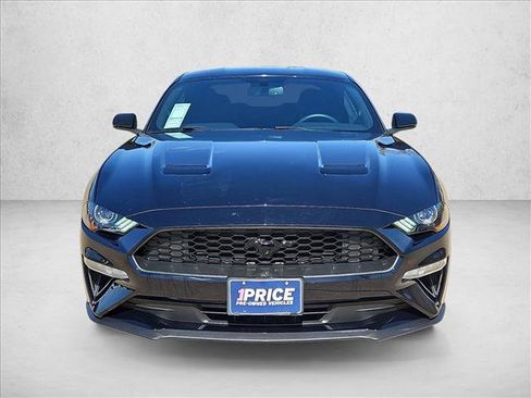 Used 2019 Ford Mustang Coupe w/ Equipment Group 101A image 2