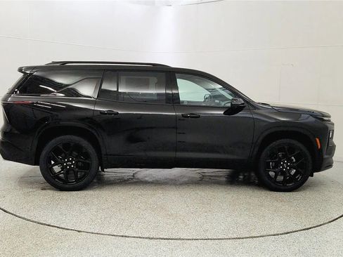 New 2026 Chevrolet Traverse RS FWD image 8