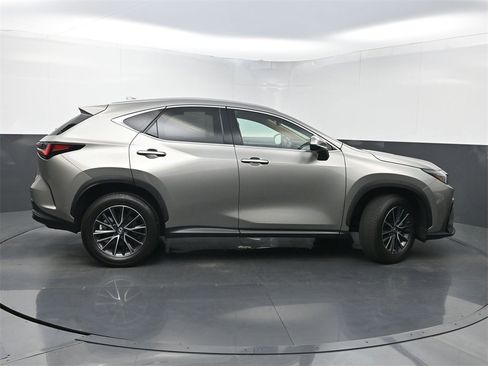 Used 2024 Lexus NX 250 250 Premium image 42