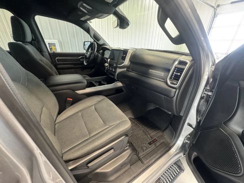 Used 2022 RAM 1500 Big Horn AWD/4WD image 21