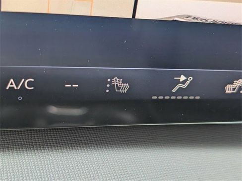 New 2026 Buick Enclave Preferred w/ Power Package image 15