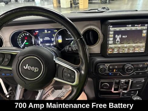 Used 2021 Jeep Wrangler Unlimited Sahara AWD/4WD image 16
