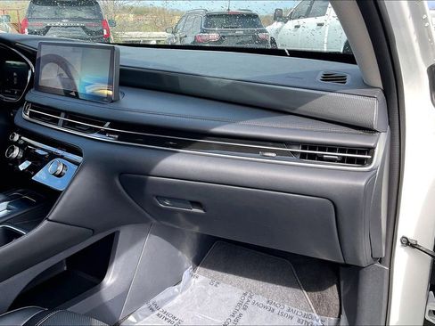 Used 2025 INFINITI QX60 Luxe image 29