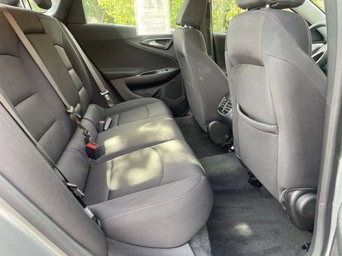 Used 2024 Chevrolet Malibu LT image 34