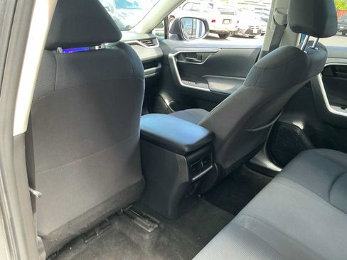 Used 2023 Toyota RAV4 LE FWD image 21