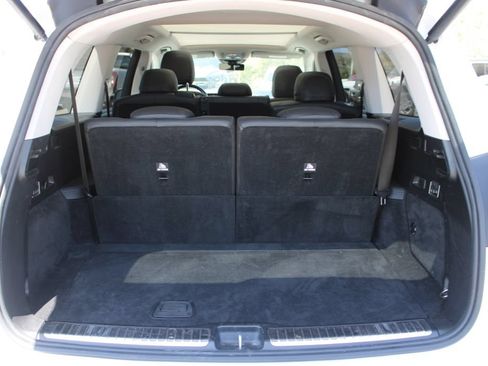 Used 2024 Mercedes-Benz GLS 450 4MATIC image 12