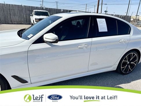 Used 2021 BMW 530i w/ M Sport Package image 34