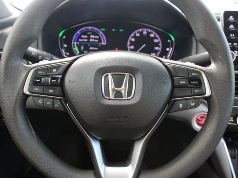 Used 2020 Honda Accord EX image 12