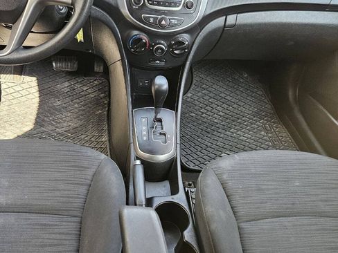 Used 2017 Hyundai Accent SE FWD image 7