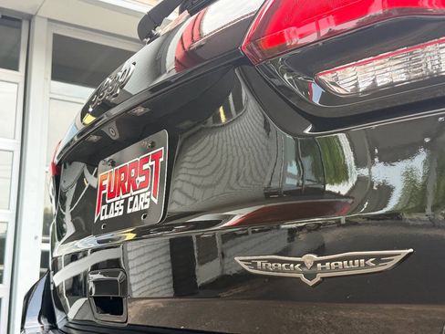 Used 2018 Jeep Grand Cherokee Trackhawk AWD/4WD image 9