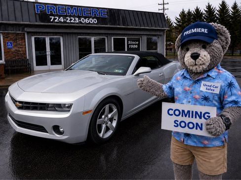 Used 2011 Chevrolet Camaro LT RWD image 1