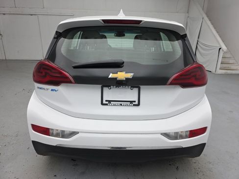 Used 2020 Chevrolet Bolt LT FWD image 7