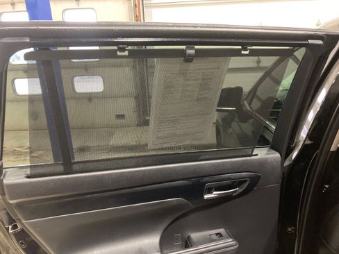 Used 2023 Toyota Highlander XLE image 19