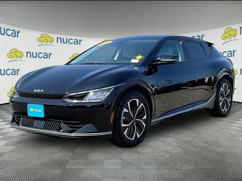 Used 2022 Kia EV6 Wind AWD/4WD image 3