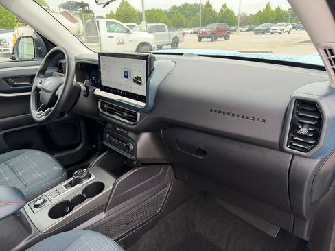 Used 2025 Ford Bronco Sport Heritage w/ Convenience Package AWD/4WD image 10