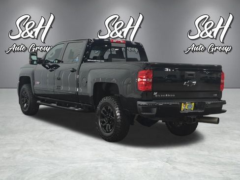 Used 2017 Chevrolet Silverado 2500 LTZ w/ Duramax Plus Package AWD/4WD image 18
